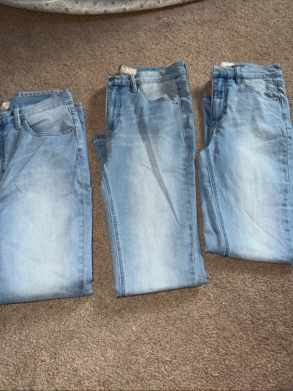 Free People Women's Light Blue Skinny Jeans - Washed Denim 3 pairs